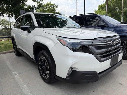 Crystal White Pearl 2025 Subaru Forester Premium