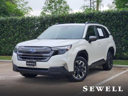 Crystal White Pearl 2025 Subaru Forester Premium