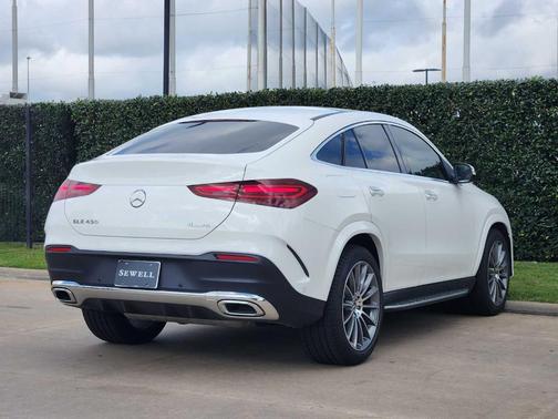 Polar White 2026 Mercedes-Benz GLE 450 4MATIC