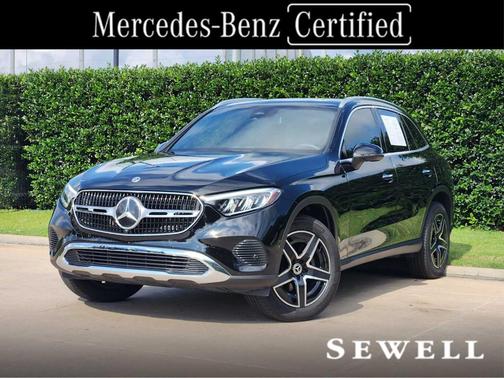 Black 2026 Mercedes-Benz GLC 300 Base
