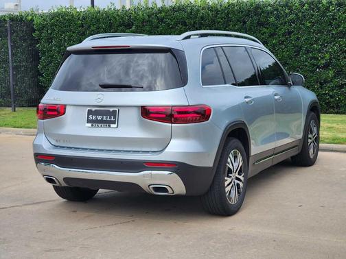 2025 Mercedes-Benz GLB 250 Base