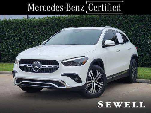 Polar White 2026 Mercedes-Benz GLA 250 Base