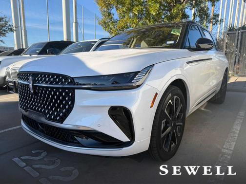 2024 Lincoln Nautilus Reserve