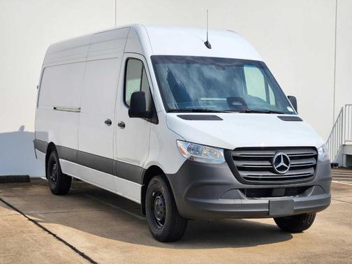 2025 Mercedes-Benz Sprinter 2500 