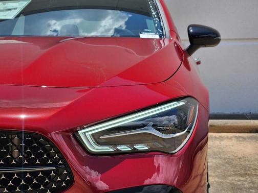 2025 Mercedes-Benz CLA 250 Base
