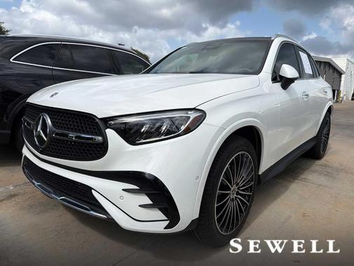 Polar White 2026 Mercedes-Benz GLC 300 Base