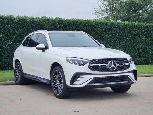 Polar White 2026 Mercedes-Benz GLC 300 Base