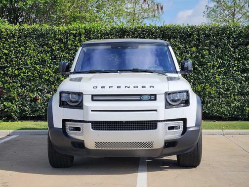 Fuji White 2020 Land Rover Defender 110 HSE