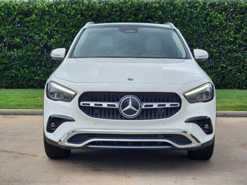 2025 Mercedes-Benz GLA 250 Base