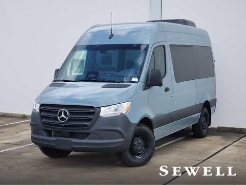 2026 Mercedes-Benz Sprinter 2500 144 WB Standard Roof Passenger
