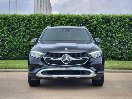 Black 2026 Mercedes-Benz GLC 300 Base