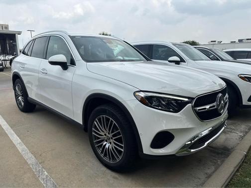 2025 Mercedes-Benz GLC 300 Base