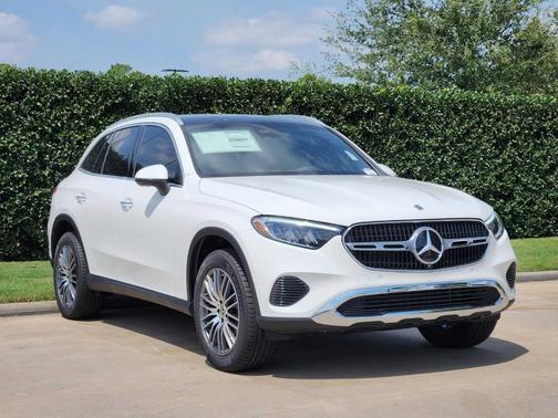 2026 Mercedes-Benz GLC 300 Base