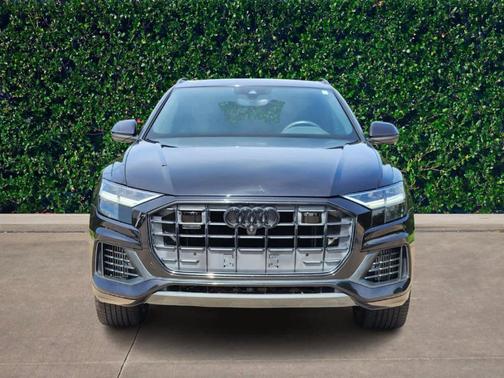 2020 Audi Q8 55 Premium Plus