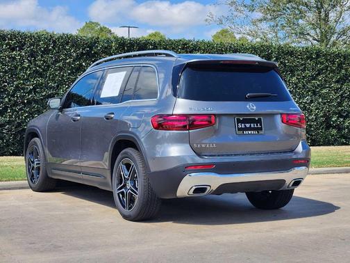 2026 Mercedes-Benz GLB 250 Base 4MATIC