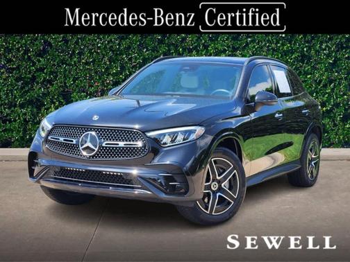 2025 Mercedes-Benz GLC 300 Base