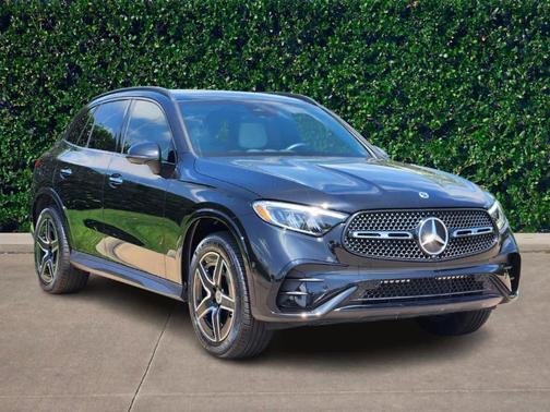 2025 Mercedes-Benz GLC 300 Base