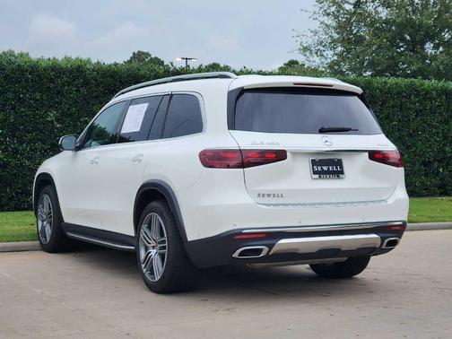 Polar White 2026 Mercedes-Benz GLS 450 4MATIC
