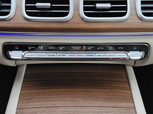 2025 Mercedes-Benz GLS 450 4MATIC