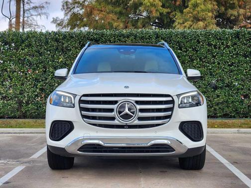 2025 Mercedes-Benz GLS 450 4MATIC