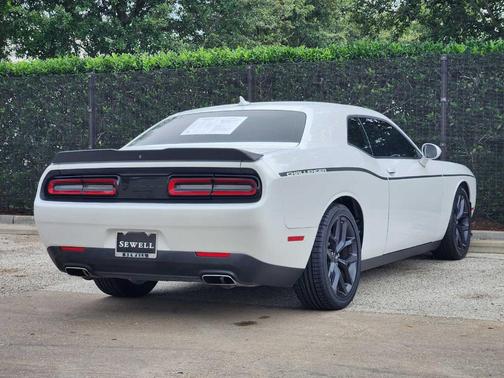 White Knuckle Clearcoat 2023 Dodge Challenger GT