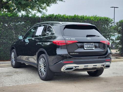 Black 2026 Mercedes-Benz GLC 300 Base