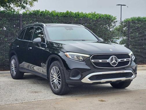 Black 2026 Mercedes-Benz GLC 300 Base