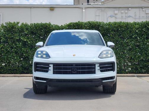 2024 Porsche Cayenne S