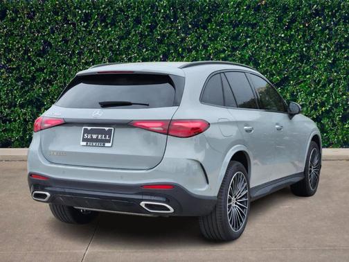2025 Mercedes-Benz GLC 300 Base