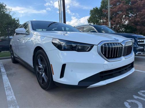2024 BMW i5 eDrive40