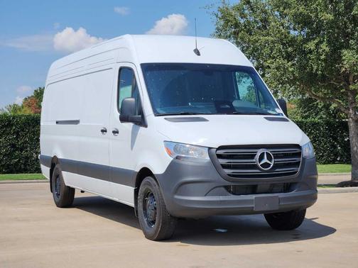 2025 Mercedes-Benz Sprinter 2500 