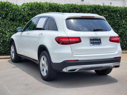 2018 Mercedes-Benz GLC 300 Base