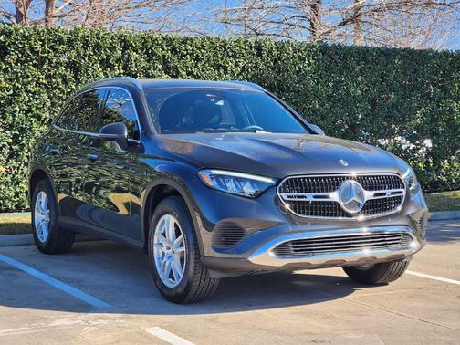 2026 Mercedes-Benz GLC 300 Base