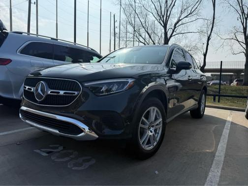 2026 Mercedes-Benz GLC 300 Base