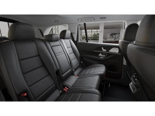 Obsidian Black Metallic 2026 Mercedes-Benz GLS 450 4MATIC