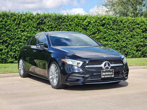 2022 Mercedes-Benz A-Class A 220