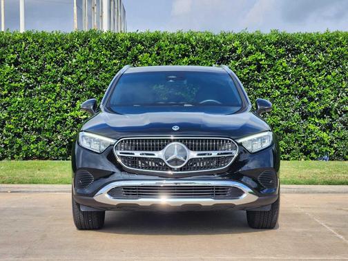Black 2026 Mercedes-Benz GLC 300 Base 4MATIC