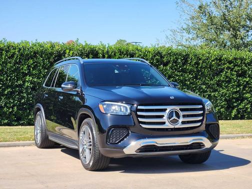 2025 Mercedes-Benz GLS 450 4MATIC