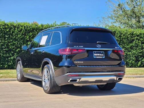 2025 Mercedes-Benz GLS 450 4MATIC