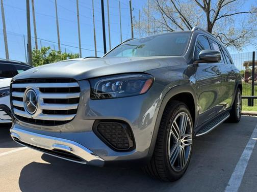 2026 Mercedes-Benz GLS 450 4MATIC