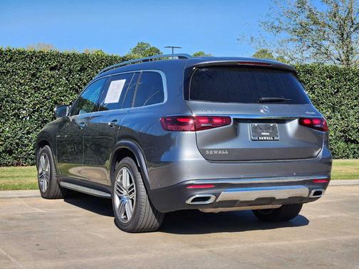 2026 Mercedes-Benz GLS 450 4MATIC