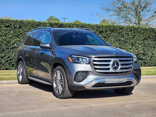 2026 Mercedes-Benz GLS 450 4MATIC