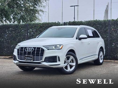 2022 Audi Q7 55 Premium