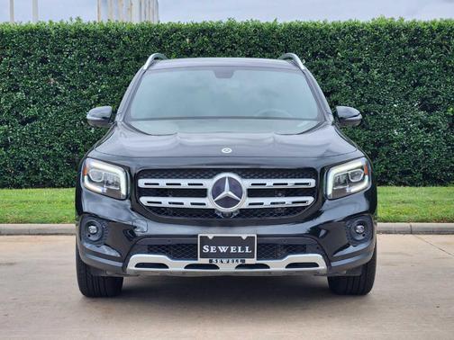 Midnight Black 2023 Mercedes-Benz GLB 250 Base 4MATIC