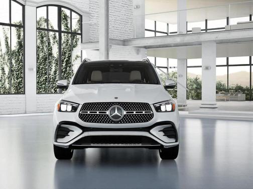 MANUFAKTUR Moonlight White Metallic 2026 Mercedes-Benz GLE 580 AWD 4MATIC