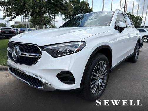 Polar White 2026 Mercedes-Benz GLC 300 Base