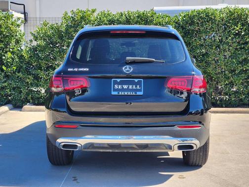 2021 Mercedes-Benz GLC 300 Base