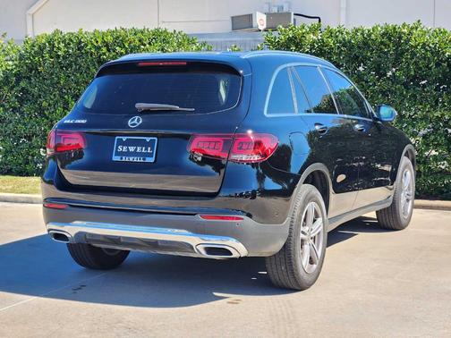 2021 Mercedes-Benz GLC 300 Base