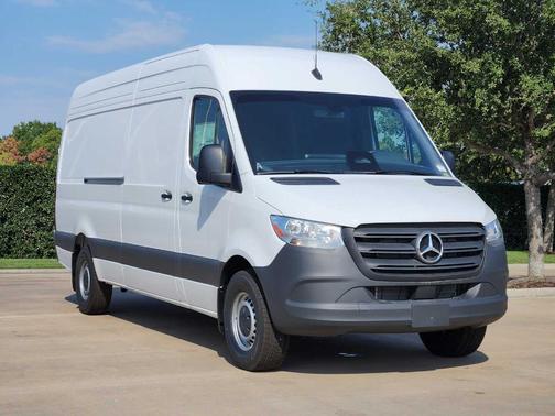 2025 Mercedes-Benz Sprinter 2500 