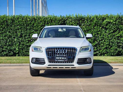 2017 Audi Q5 2.0T Premium Plus
